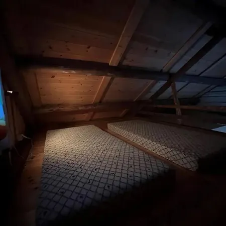 Tradisjonell Rorbu I Fiskevaeret *