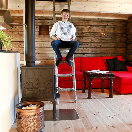 Tradisjonell Rorbu I Fiskevaeret