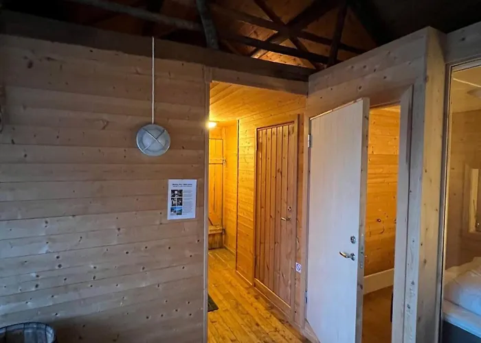 Semesterbostad Tradisjonell Rorbu I Fiskevaeret *